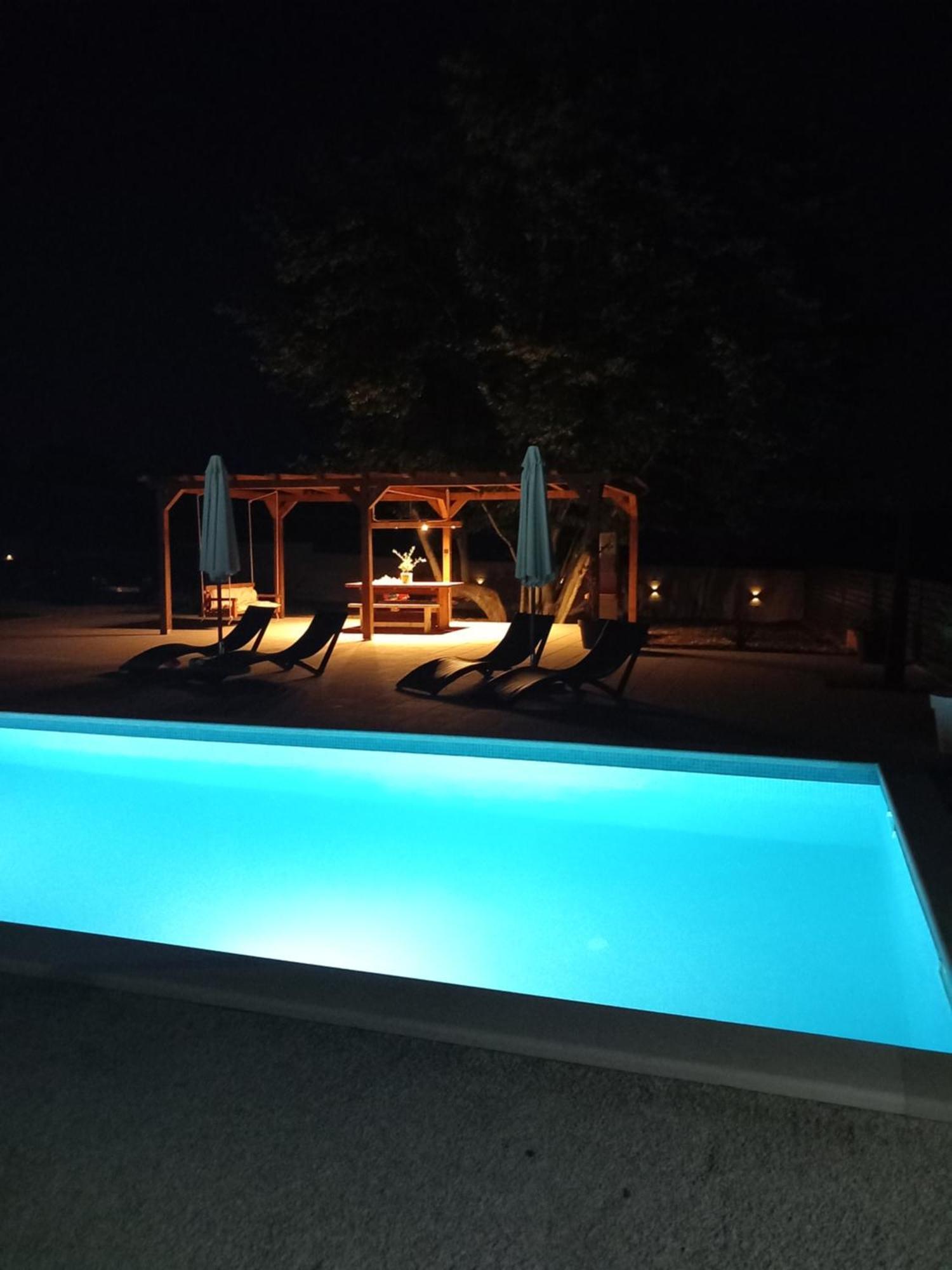 Villa Hedonia ポレッチ エクステリア 写真